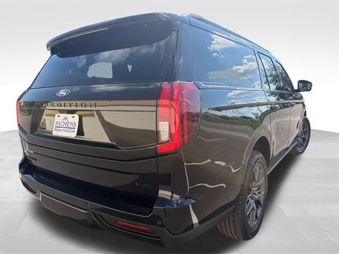 New 2027 Ford Expedition Max Platinum w/ Stealth Appearance Package AWD/4WD image 8
