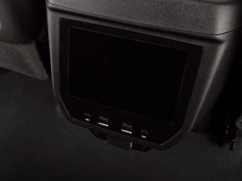 Used 2025 GMC Yukon XL Denali Ultimate image 23