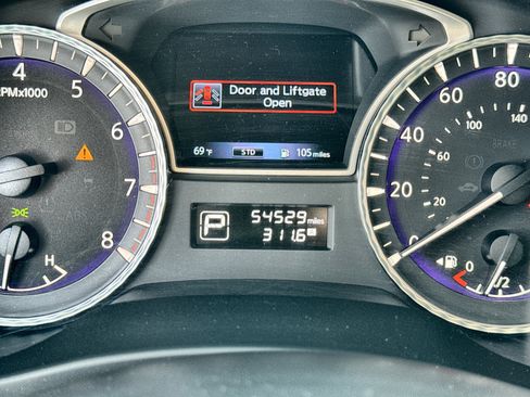 Used 2019 INFINITI QX60 Luxe w/ Essential Package image 12