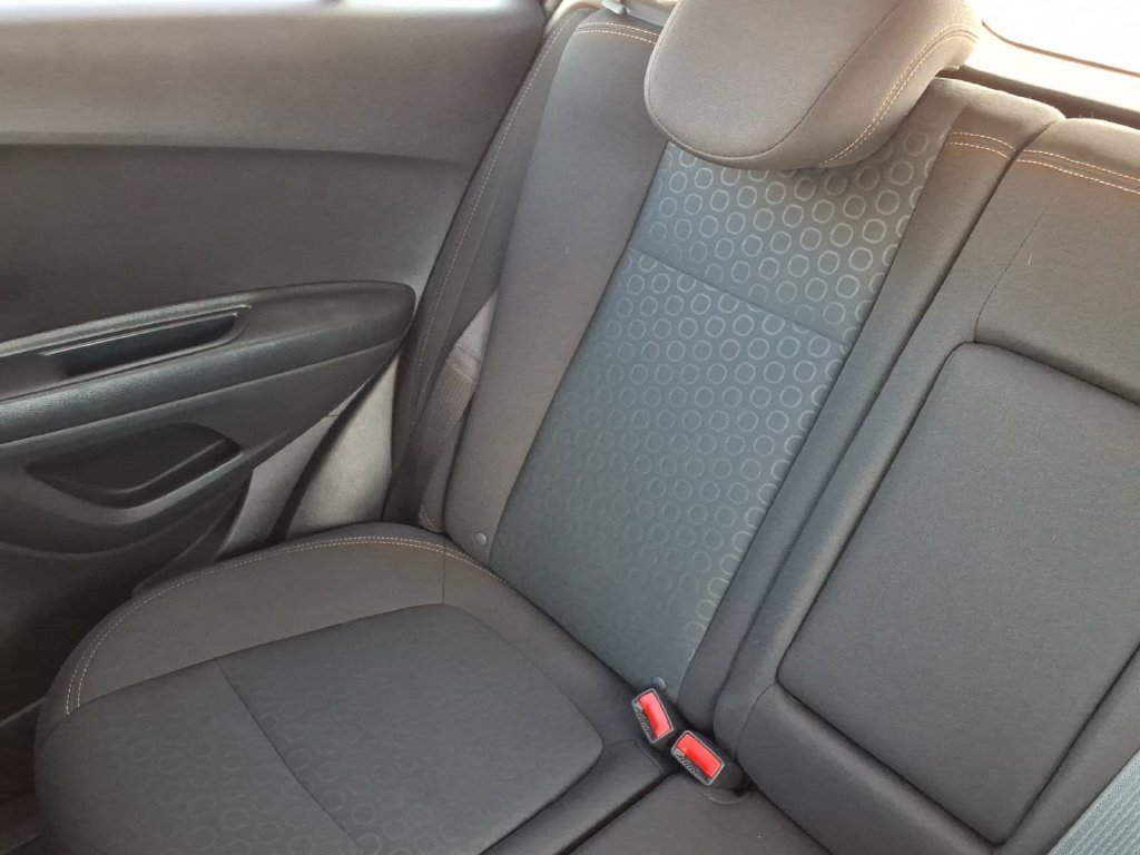 Used 2022 Chevrolet Trax LS w/ Tint and Cruise Package FWD image 16