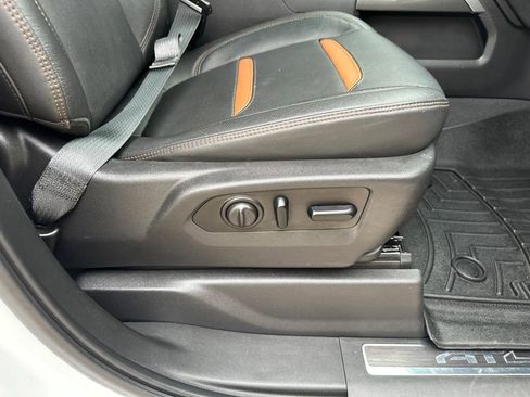 Used 2019 GMC Sierra 1500 AT4 w/ AT4 Premium Package AWD/4WD image 27
