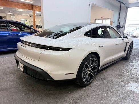 Used 2021 Porsche Taycan 4S AWD/4WD image 8