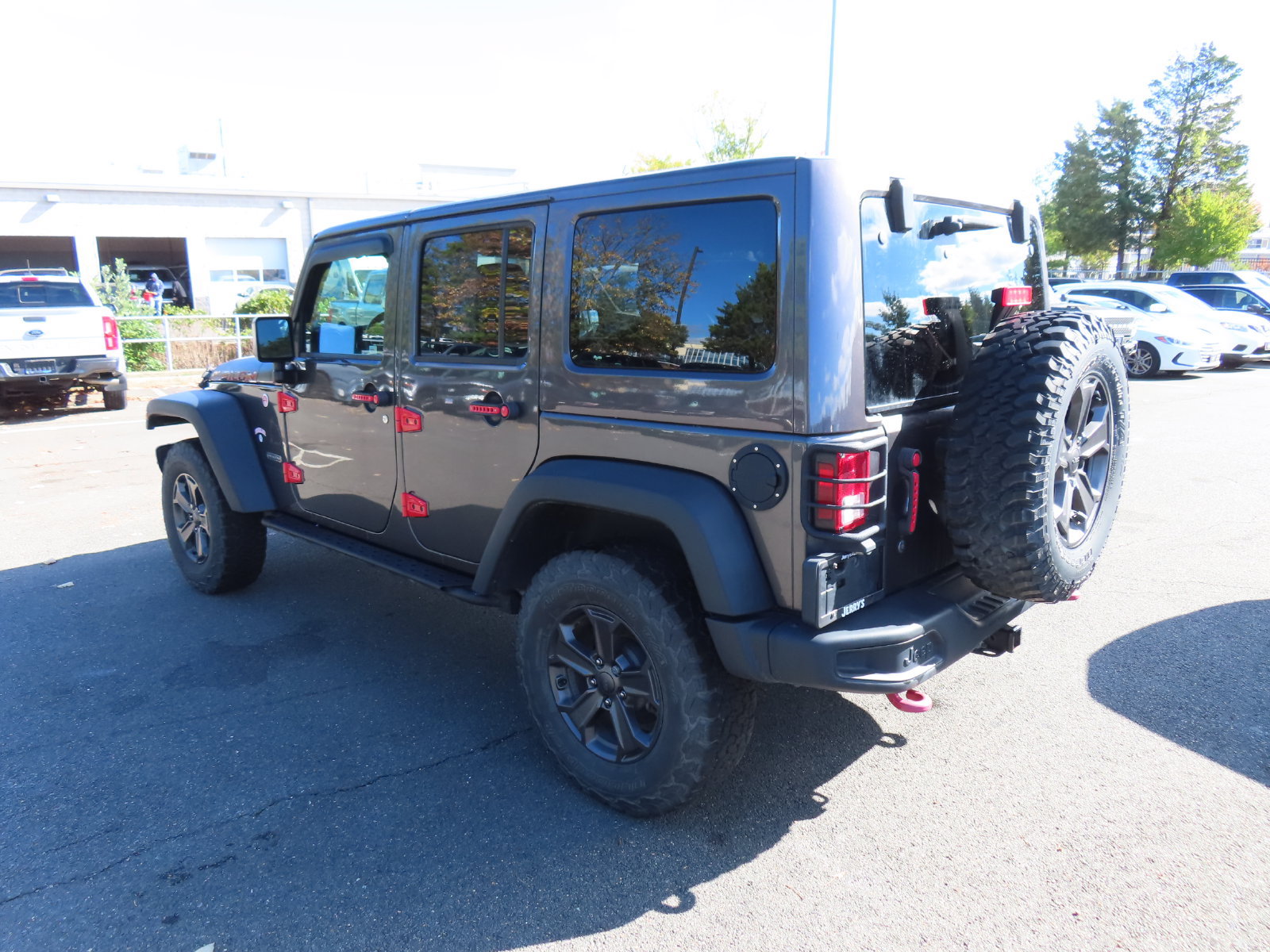 Used 2018 Jeep Wrangler Unlimited Rubicon AWD/4WD image 4