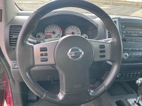 Used 2012 Nissan Frontier PRO-4X w/ Pro-4x Luxury Pkg image 18