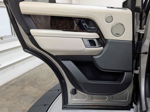 Used 2020 Land Rover Range Rover HSE AWD/4WD image 17