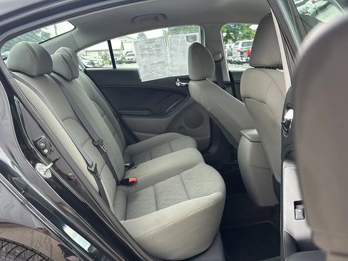 Used 2016 Kia Forte LX FWD image 13