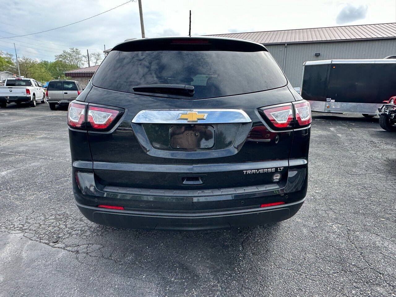 Used 2014 Chevrolet Traverse LT w/ All-Star Edition FWD image 4