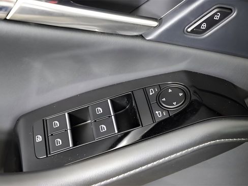 New 2025 MAZDA CX-30 AWD 2.5 S w/ Preferred Package image 17