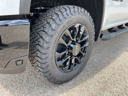 New 2026 Chevrolet Silverado 2500 LT w/ Trail Boss Package AWD/4WD image 11