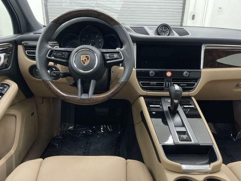 New 2025 Porsche Macan Turbo image 15