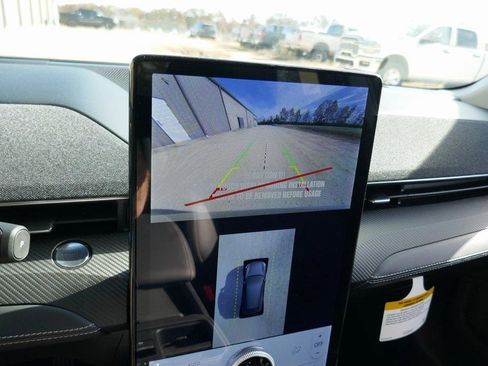 New 2025 Ford Mustang Mach-E Premium image 18