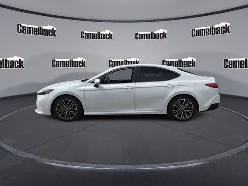 Used 2025 Toyota Camry XLE w/ Premium Plus Package FWD image 4