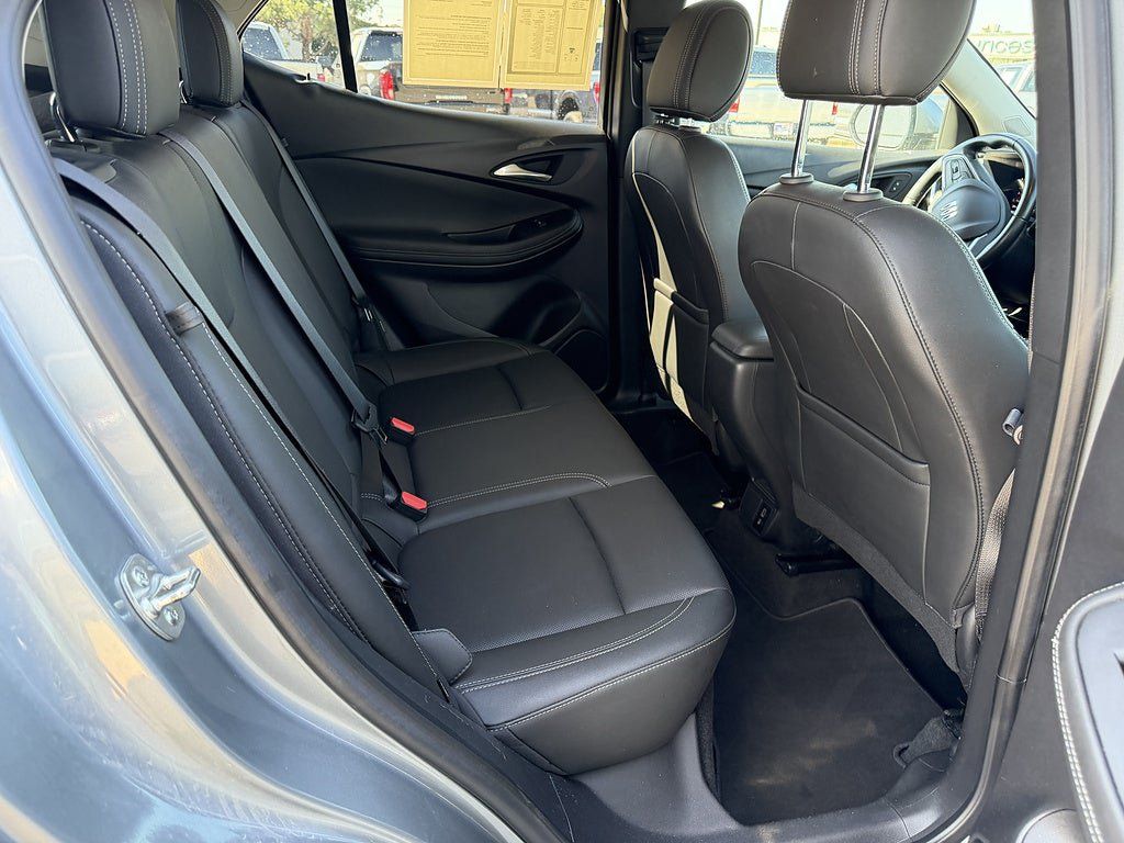 Used 2024 Buick Encore GX Sport Touring FWD image 15