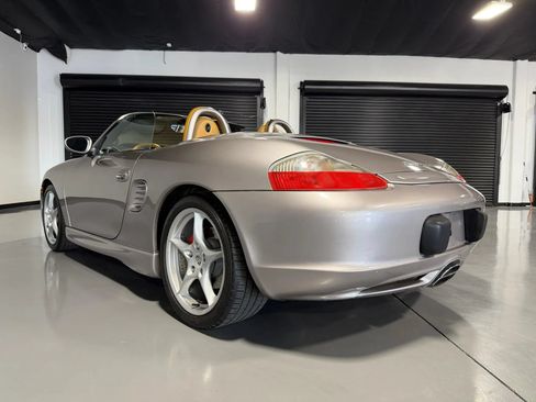 Used 2004 Porsche Boxster S RWD image 5
