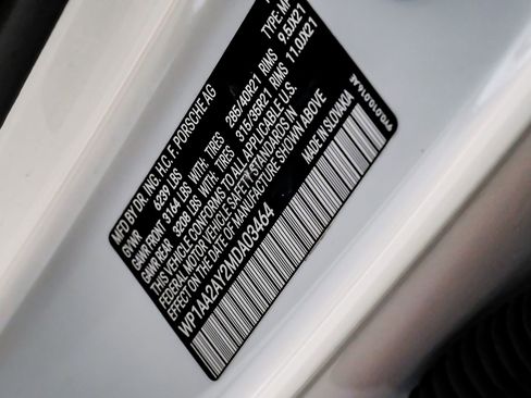 Used 2021 Porsche Cayenne w/ Premium Package image 67