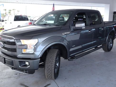 Used 2015 Ford F150 Lariat image 9