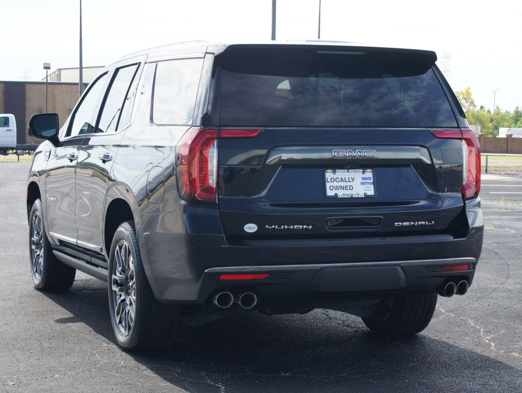Used 2024 GMC Yukon Denali Ultimate AWD/4WD image 18