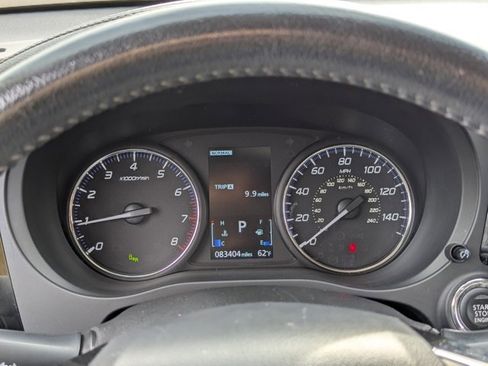 Used 2019 Mitsubishi Outlander SEL image 14