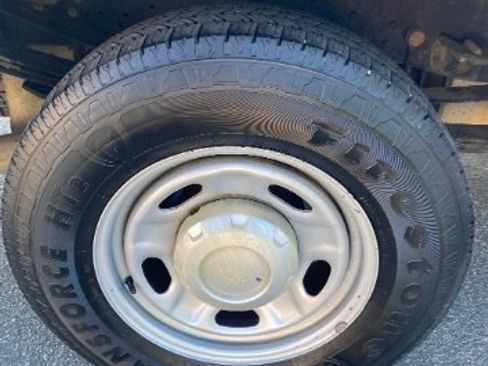 Used 2015 Ford F250 XL w/ Power Equipment Group image 30