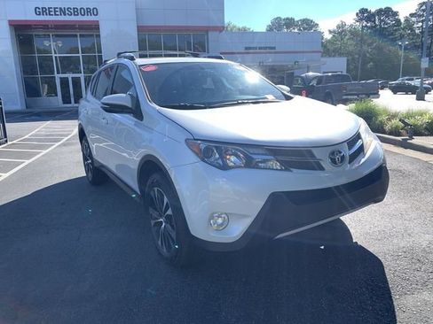 Used 2015 Toyota RAV4 Limited FWD image 2