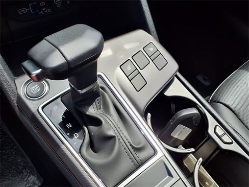 New 2026 Kia Sportage EX image 6