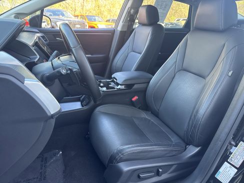 Used 2018 Honda Clarity Touring image 6