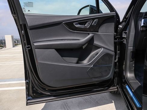 New 2026 Audi Q7 3.0T Premium image 30