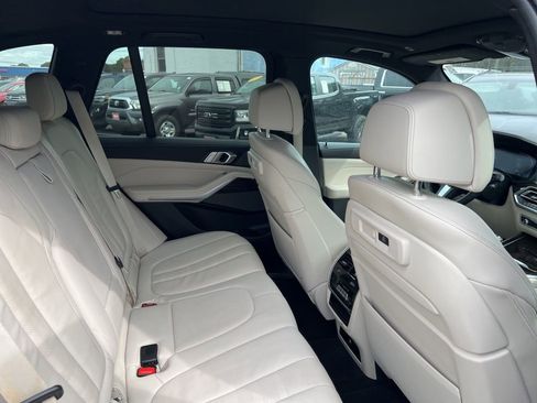 Used 2020 BMW X5 sDrive40i w/ M Sport Package image 29