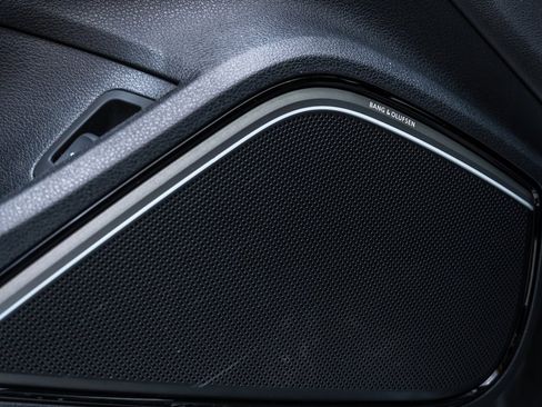 Used 2018 Audi A3 2.0T Premium Plus image 24