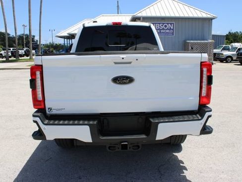 Used 2025 Ford F250 Lariat w/ Lariat Ultimate Package AWD/4WD image 9
