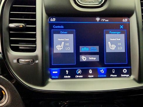 Used 2019 Chrysler 300 S RWD image 20