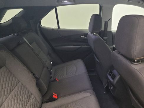 Used 2020 Chevrolet Equinox LT FWD image 19