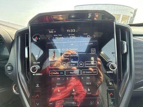 Used 2025 Subaru Forester Premium image 16