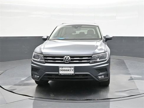 Used 2021 Volkswagen Tiguan SEL w/ 3-Row Tiguan MDO Package image 30