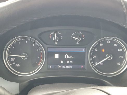 Used 2020 Buick Enclave Essence w/ Sport Touring Edition image 11