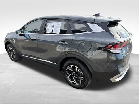 Certified 2023 Kia Sportage LX image 7