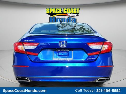 Used 2021 Honda Accord Sport image 9