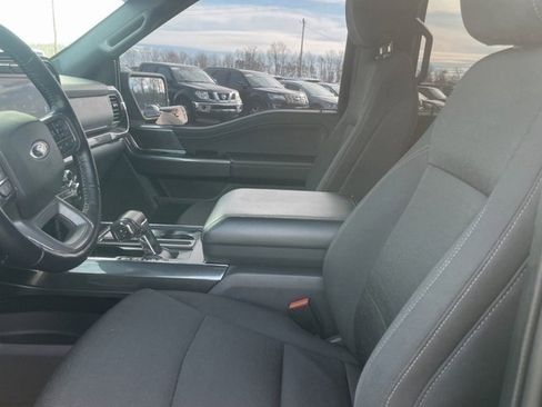 Used 2022 Ford F150 XLT w/ Equipment Group 302A High image 11