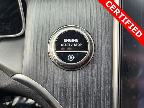 Certified 2025 Mercedes-Benz GLC 300 image 22