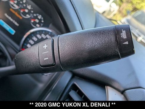 Used 2020 GMC Yukon XL Denali w/ Open Road Package AWD/4WD image 9