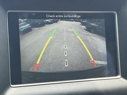 Used 2020 Jeep Grand Cherokee Laredo RWD image 19