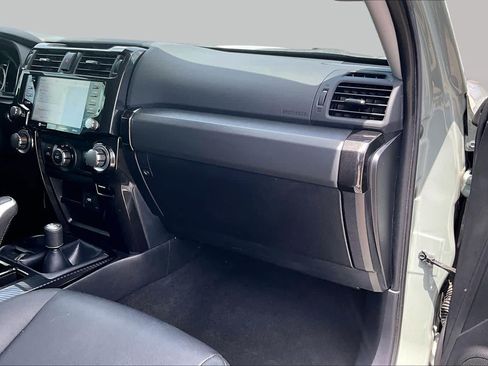 Used 2023 Toyota 4Runner TRD Off-Road Premium w/ Moonroof Package AWD/4WD image 17