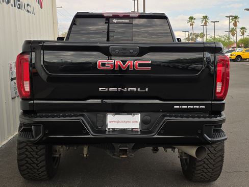 Used 2022 GMC Sierra 2500 Denali image 4