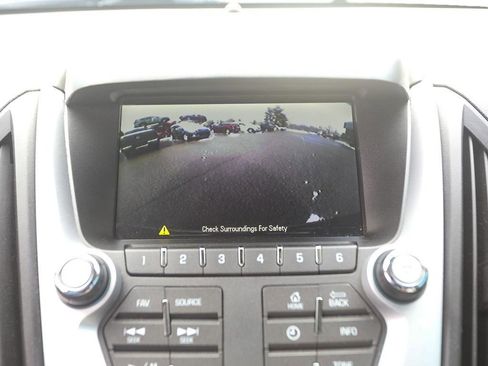 Used 2012 Chevrolet Equinox LT image 17