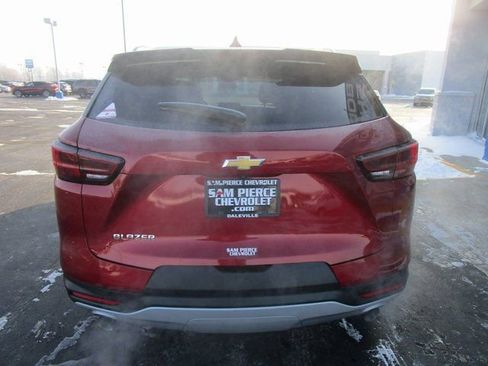 Certified 2023 Chevrolet Blazer LT w/ Convenience Package image 4