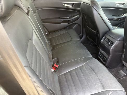 Used 2016 Ford Edge SEL w/ Equipment Group 201A FWD image 11