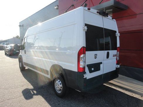 Used 2021 RAM ProMaster 2500 FWD image 6