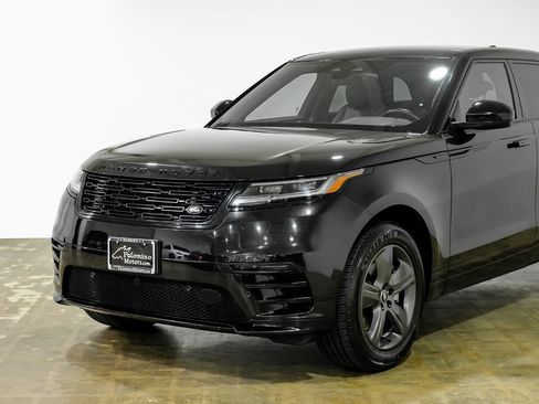 Used 2025 Land Rover Range Rover Velar Dynamic SE AWD/4WD image 6