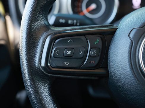 Used 2021 Jeep Wrangler Sport AWD/4WD image 15