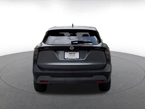Used 2025 Nissan Kicks SV image 12